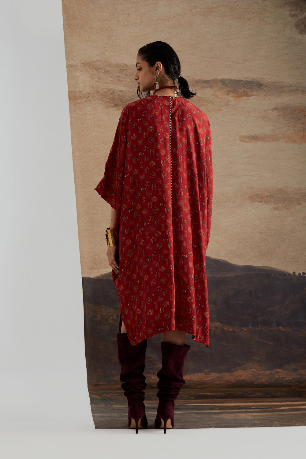 Miraat Tunic