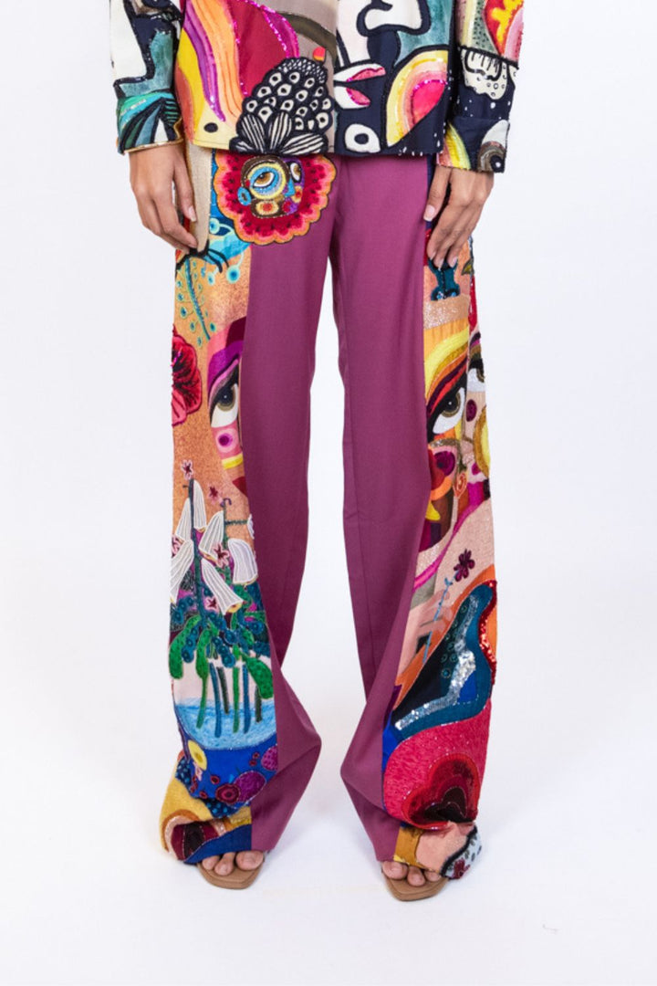 Embroidered fitted trouser