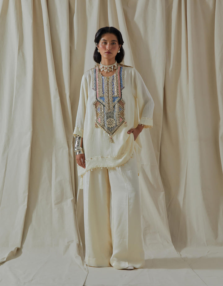 Mitra Short Kurta Set