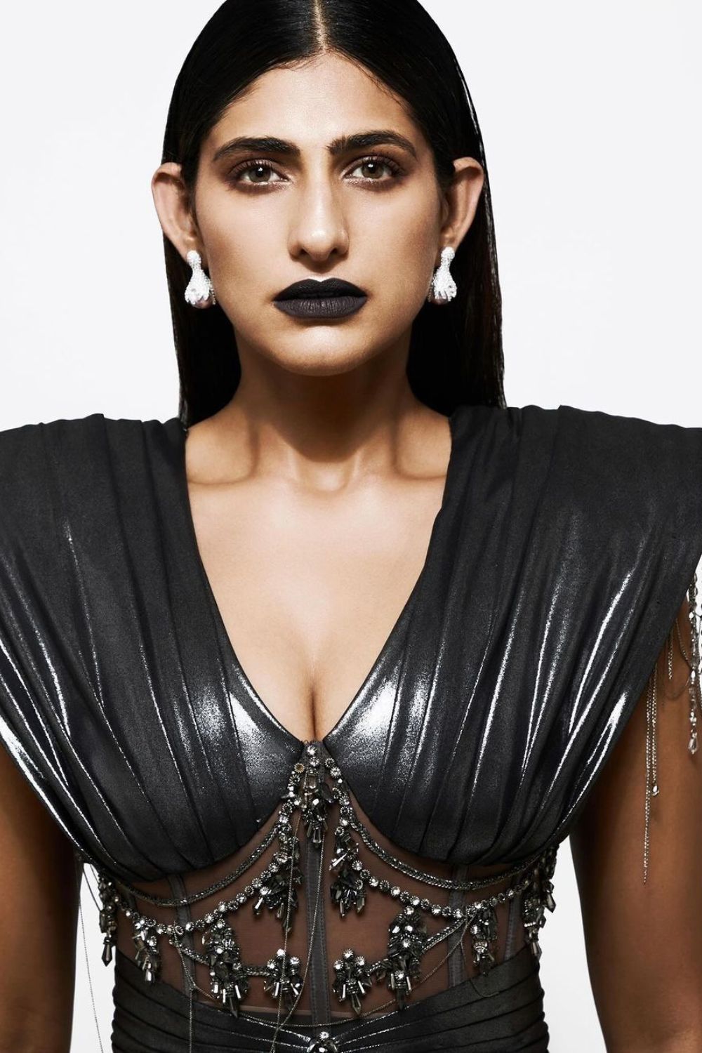 Kubbra Sait in Zing Drops Purple