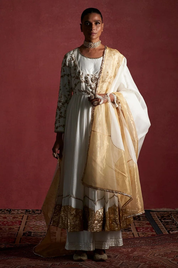 Gayatri Pearl Silk Anarkali