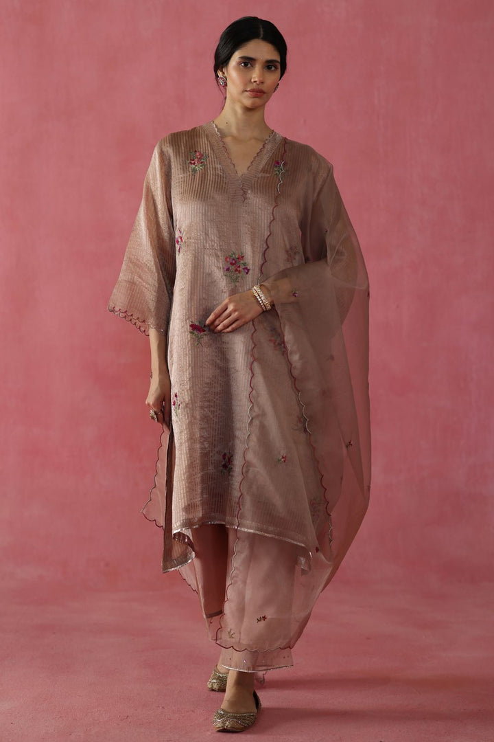 Shakkar Kurta Set