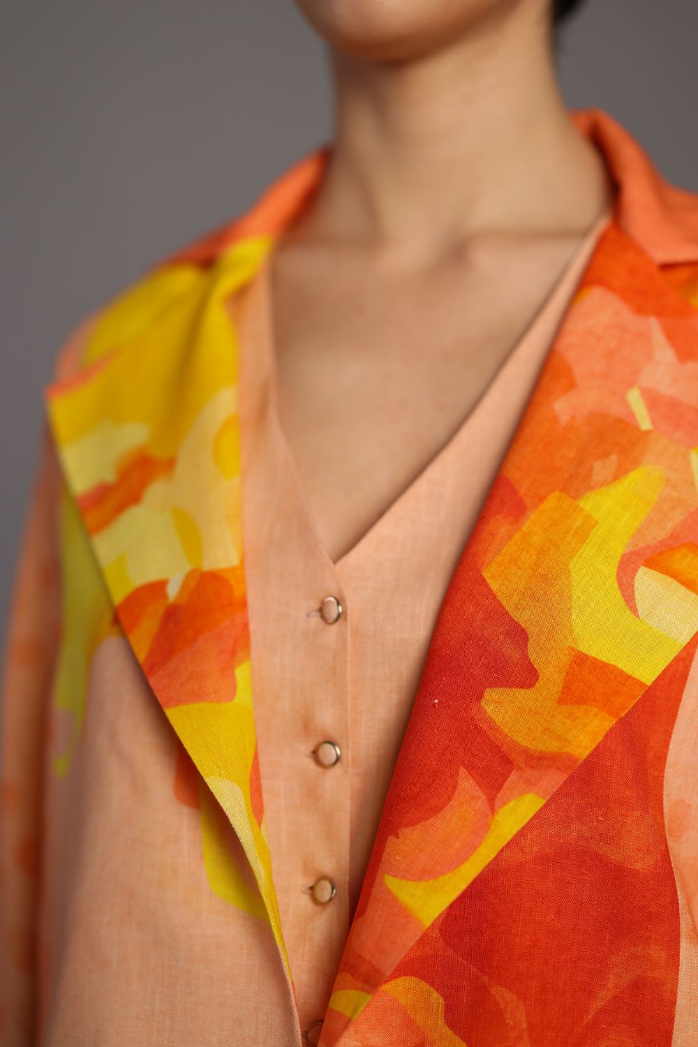 Diffuse bright orange & yellow jacket set