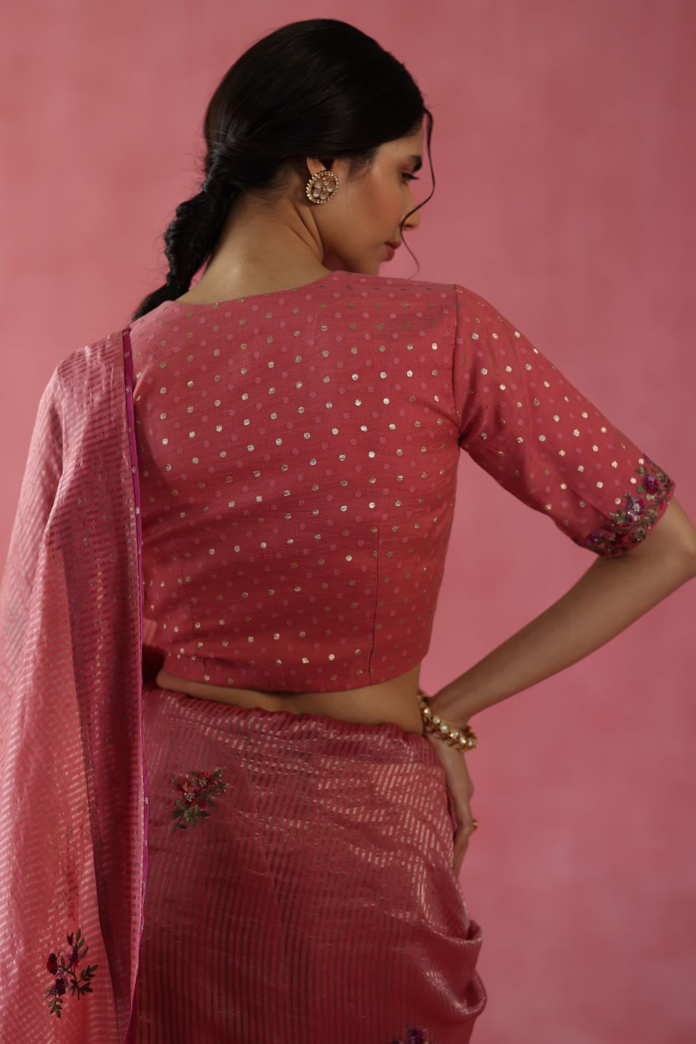 Anjeer Saree