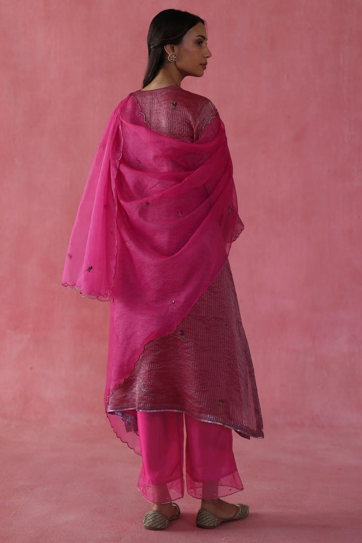 Shakkar Kurta Set