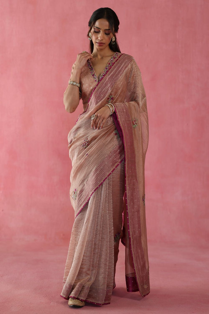 Anjeer Saree