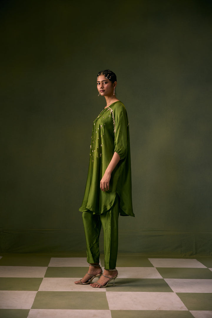 Acove Fern Antifit Kurta with Pants