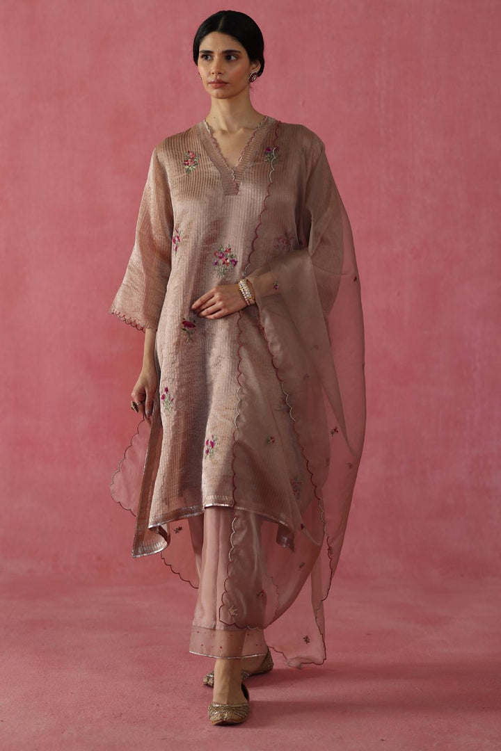 Shakkar Kurta Set