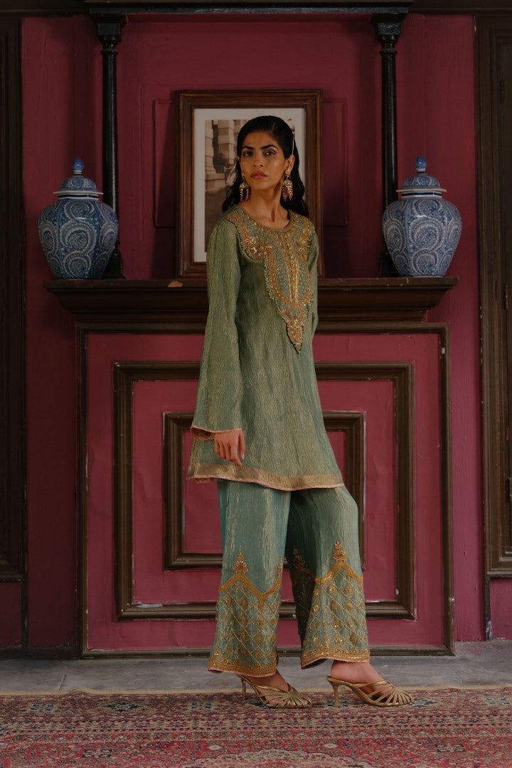 Kesari Kurta Pant Dupatta Set