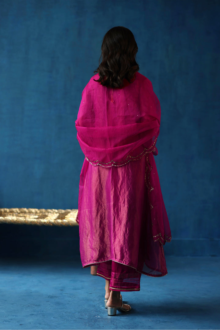 Kala Khatta Fuchsia Kurta Set