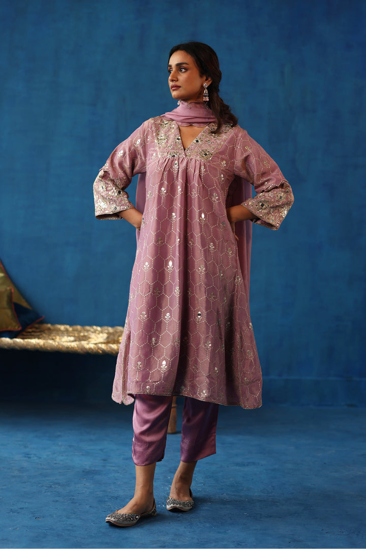 Kaanji Plum Kurta Set