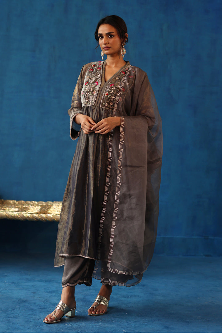 Jaljeera Grey Kurta Set