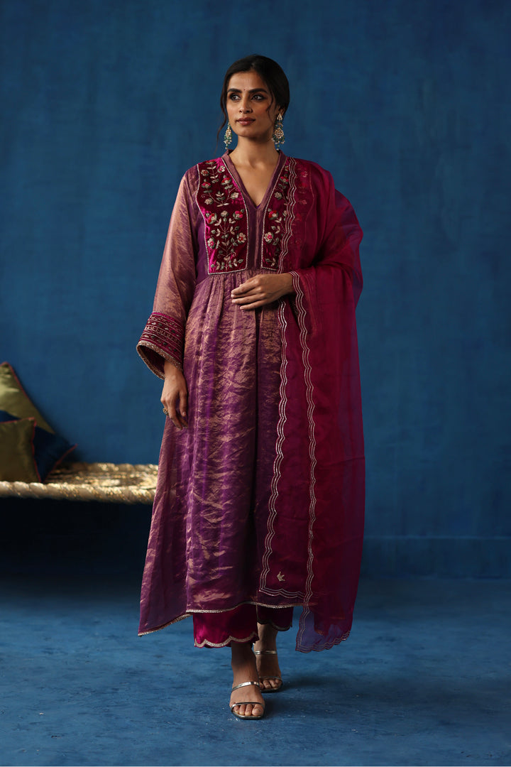 Jaljeera Garnet Kurta Set