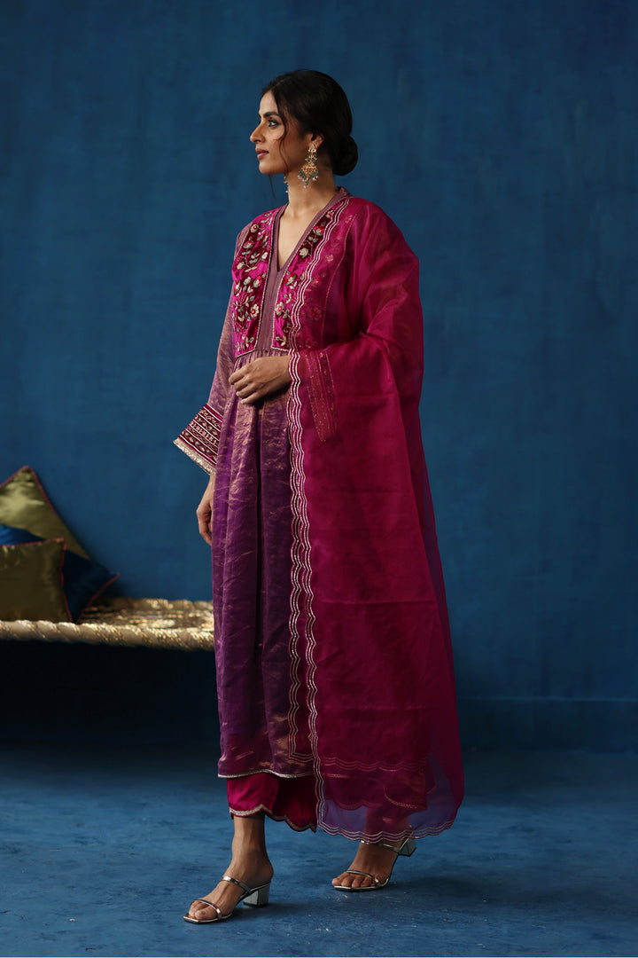 Jaljeera Garnet Kurta Set