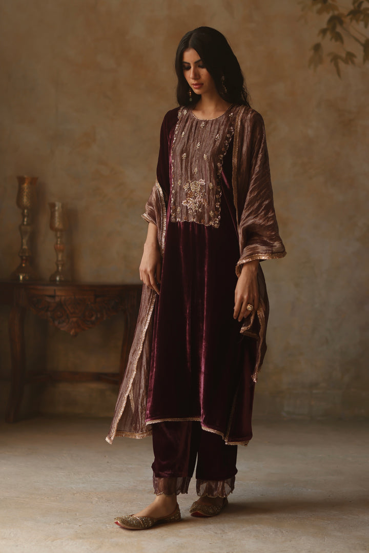 Faiz Kurta Set