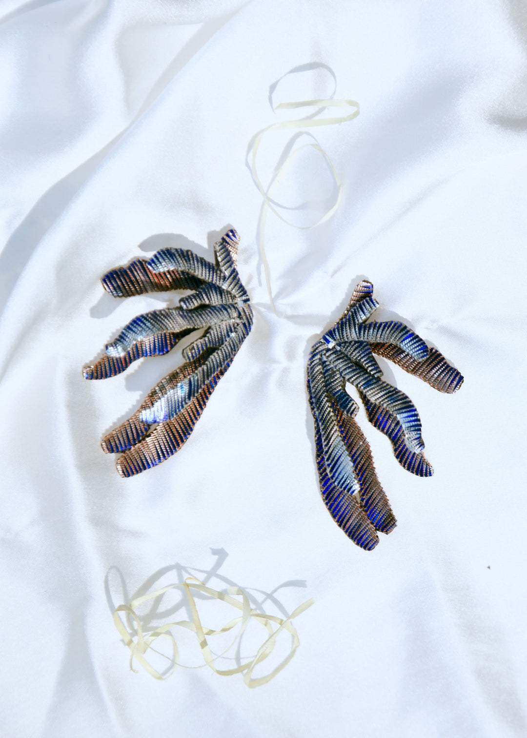 Iguana Coral earrings in blue
