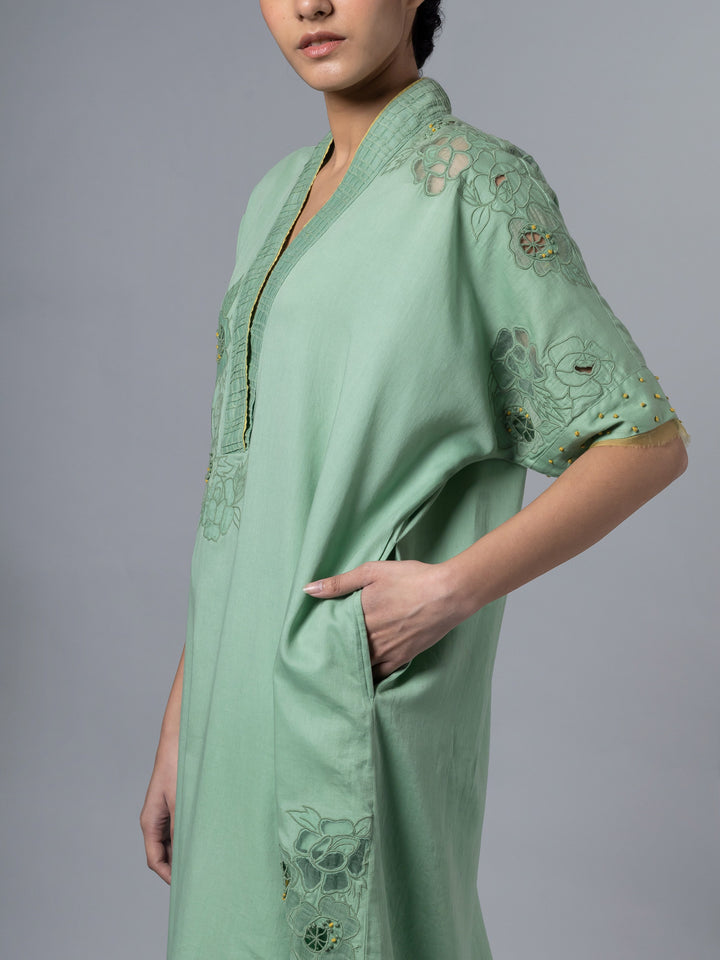 Calista Kurta