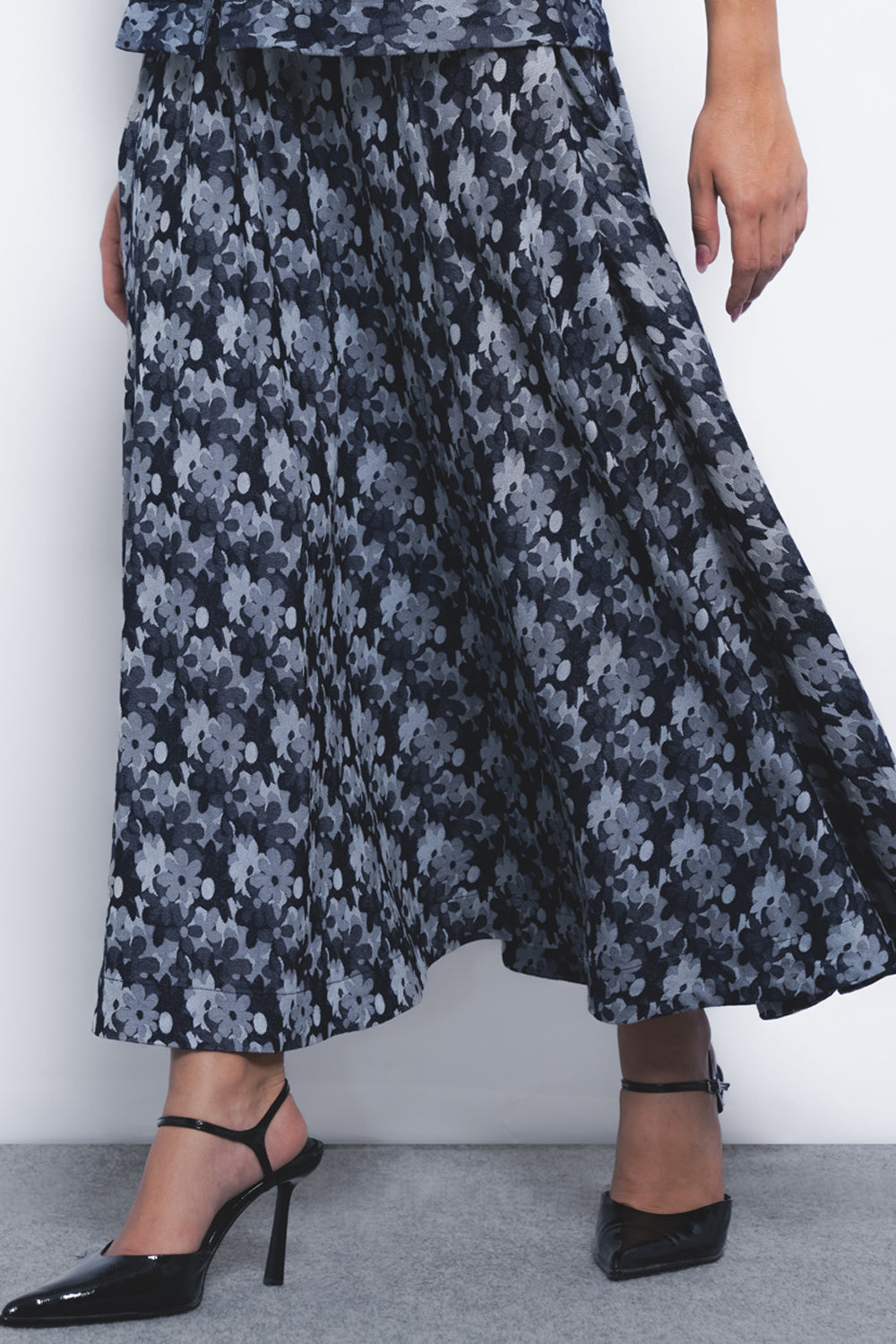 Sumiere Circular Skirt