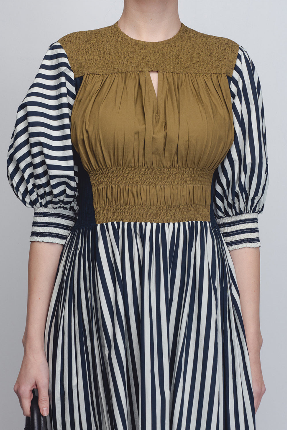 Beri Dress