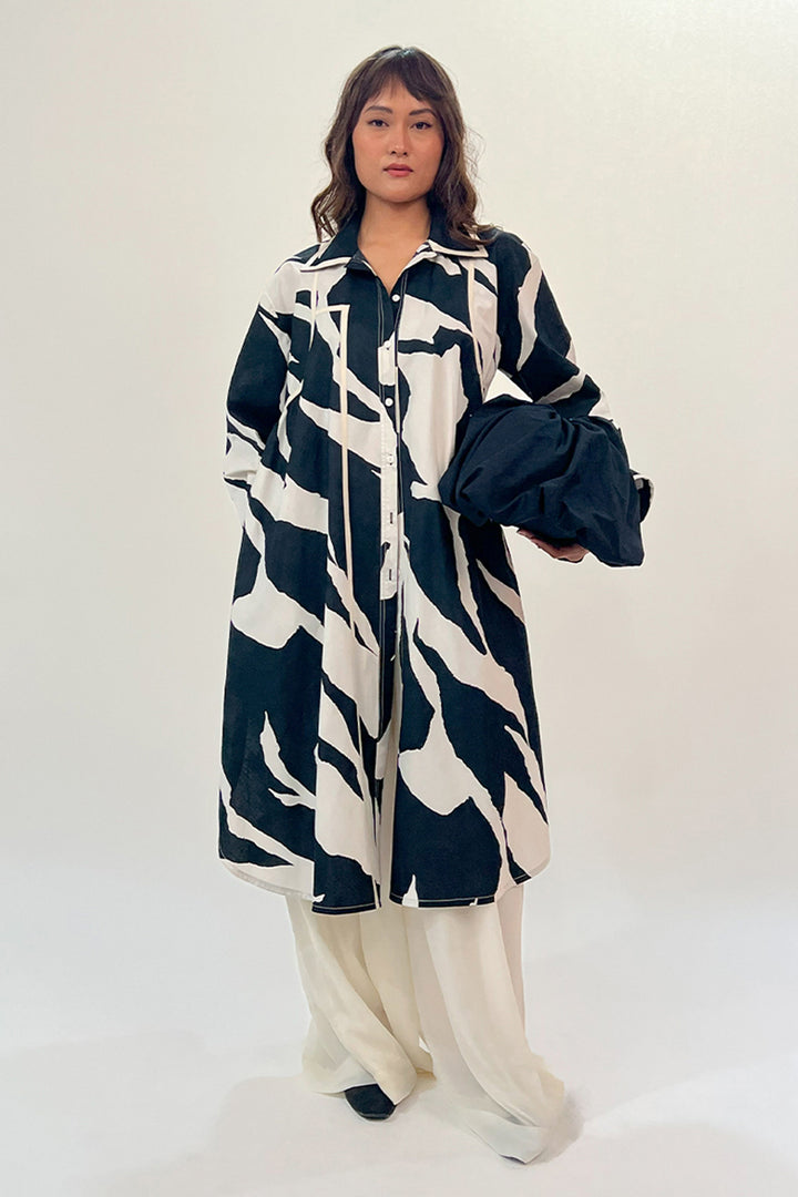 Line Shirt Dress