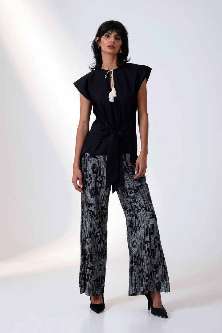 Martina I Bow Clutch Top With Printed Bell Bottoms