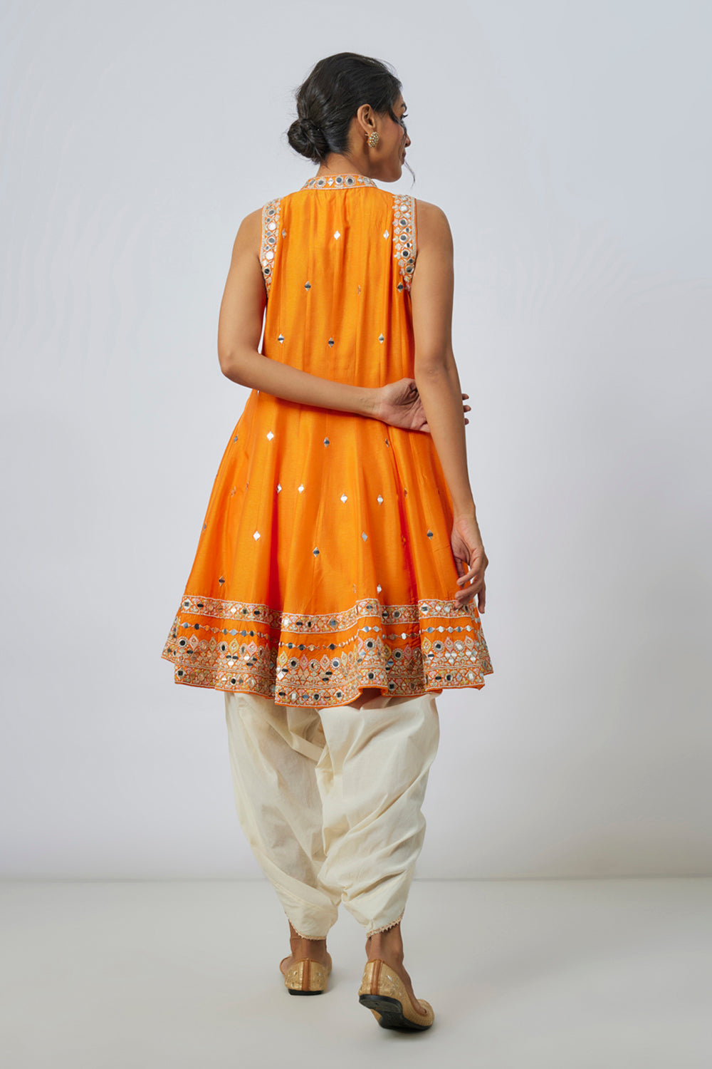 Gitashri Dhoti Set