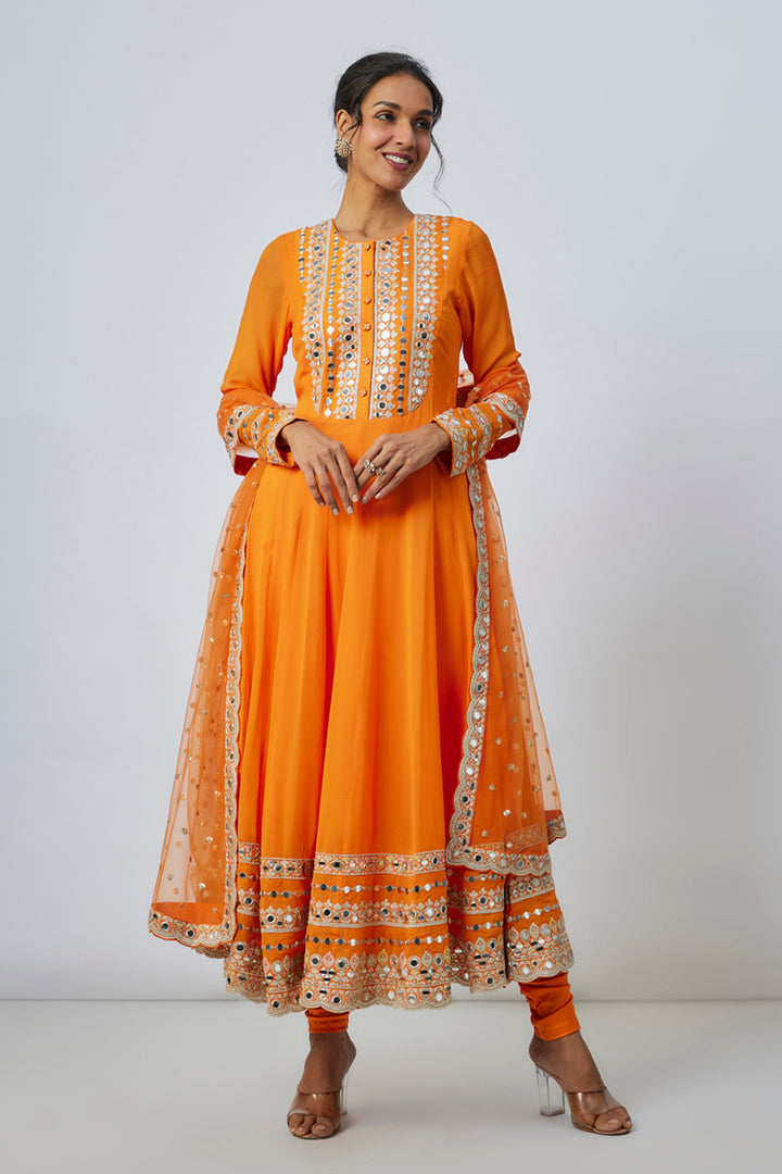 Varya Anarkali Set