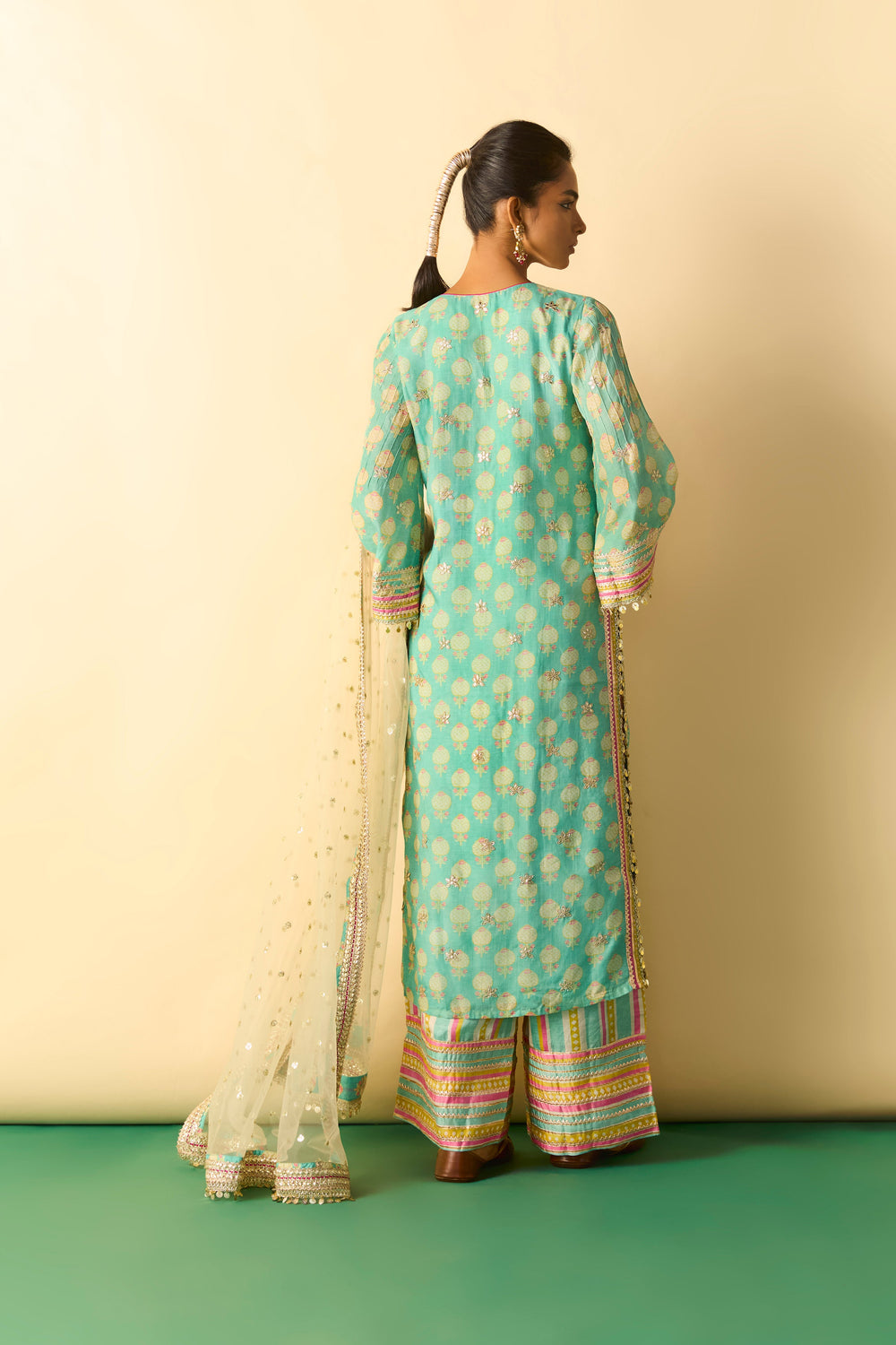 Dwiti Kurta Set