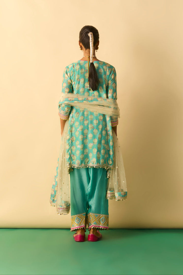 Anvi Farshi Set