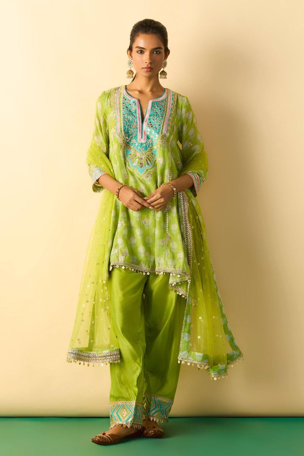 Anvi Farshi Set
