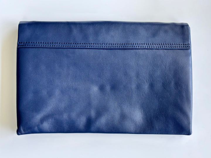 THE FERRARA CLUTCH