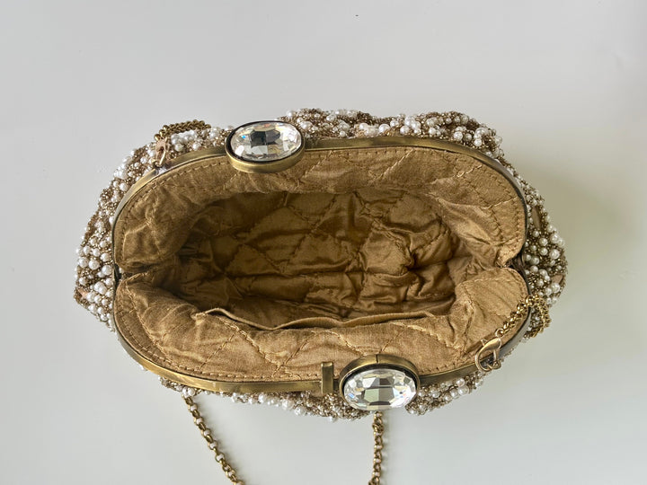 THE EMILE CLUTCH