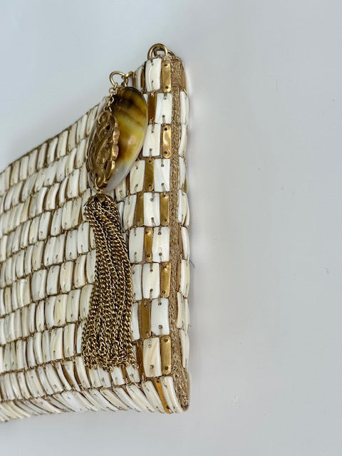 THE BANDALETTE CLUTCH