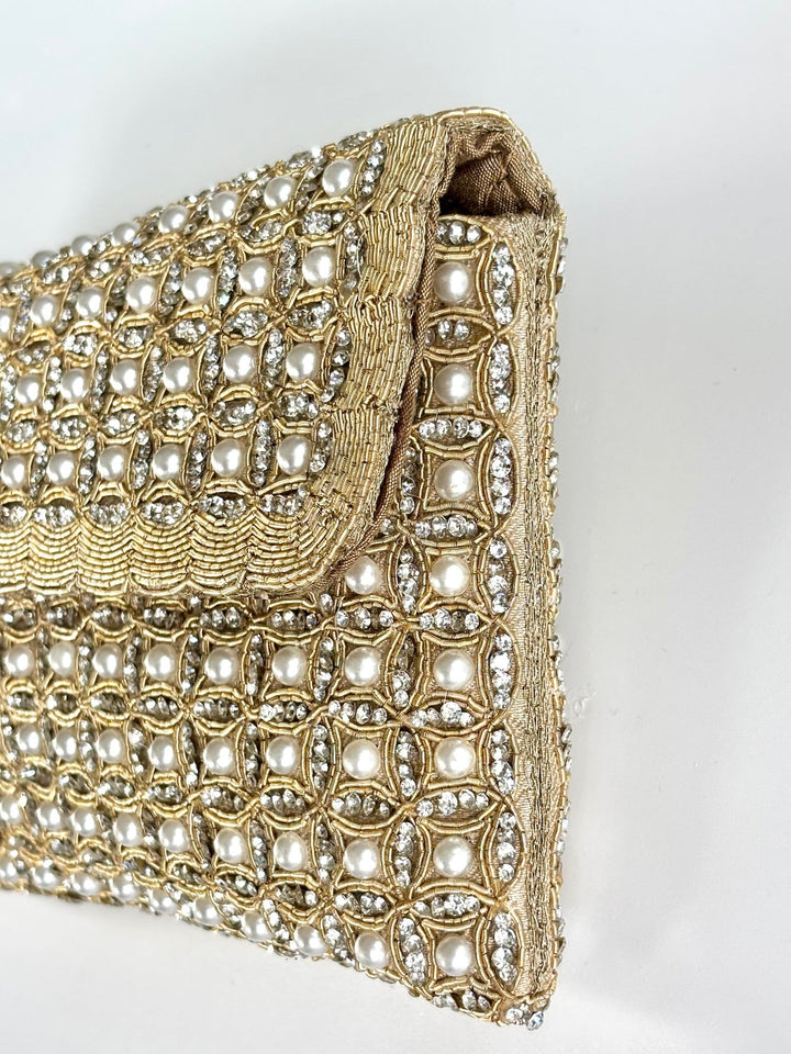 THE CARA CLUTCH