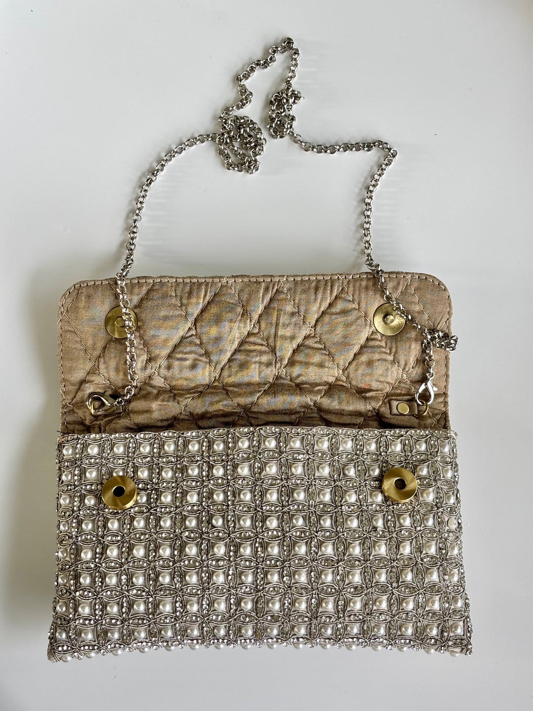 THE CARA CLUTCH