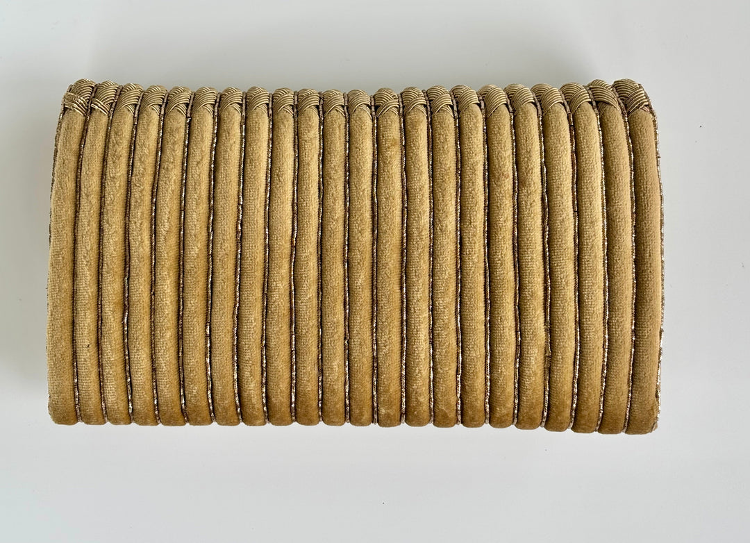 THE CORDA CLUTCH