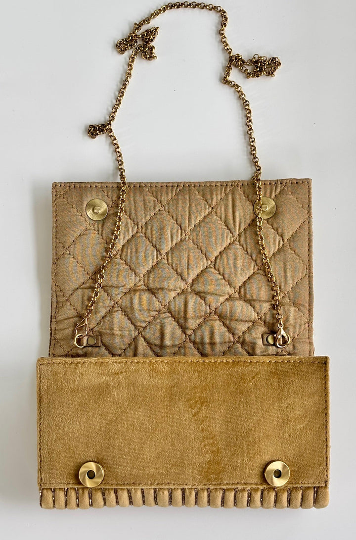 THE CORDA CLUTCH