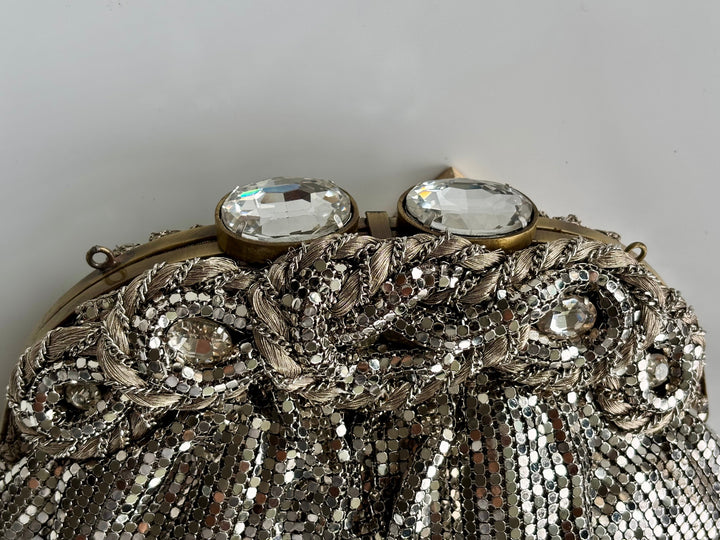 THE ALESSANDRA CLUTCH