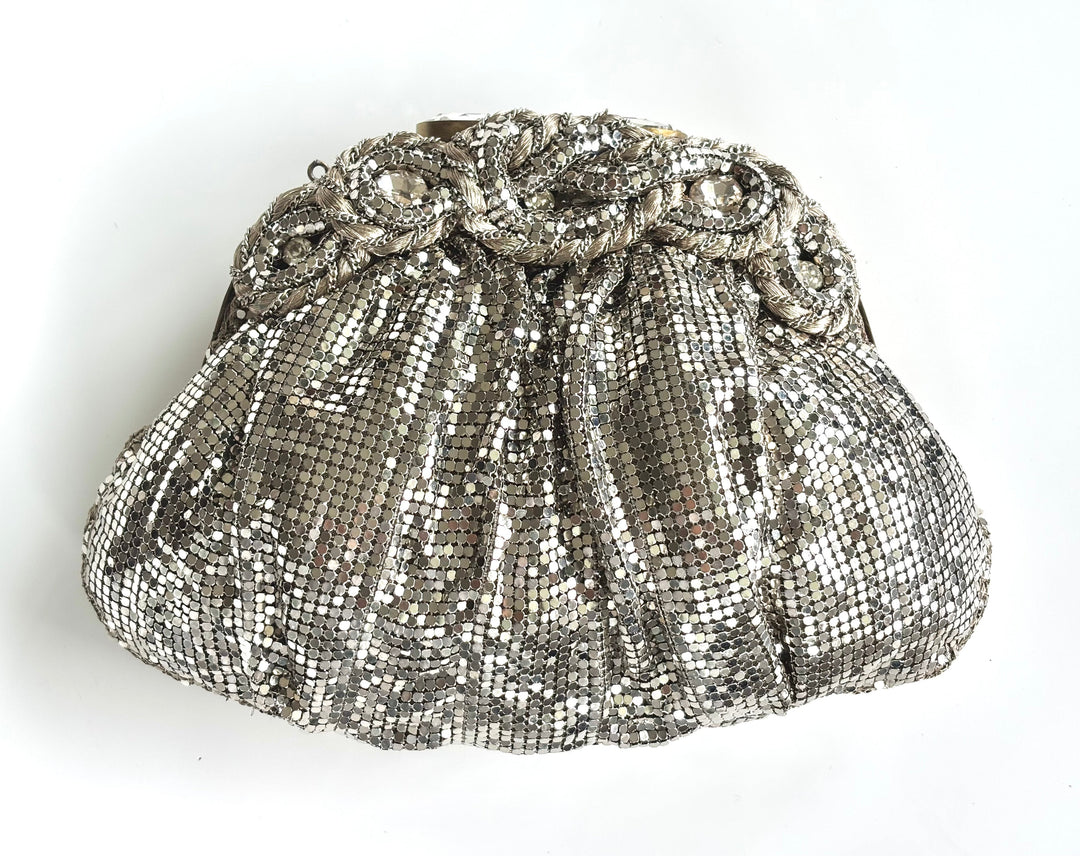 THE ALESSANDRA CLUTCH