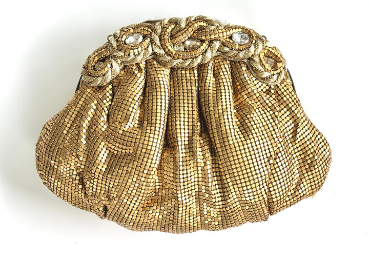 THE ALESSANDRA CLUTCH