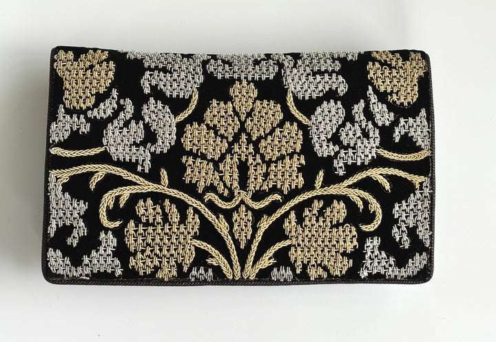 THE FIORELLA CLUTCH