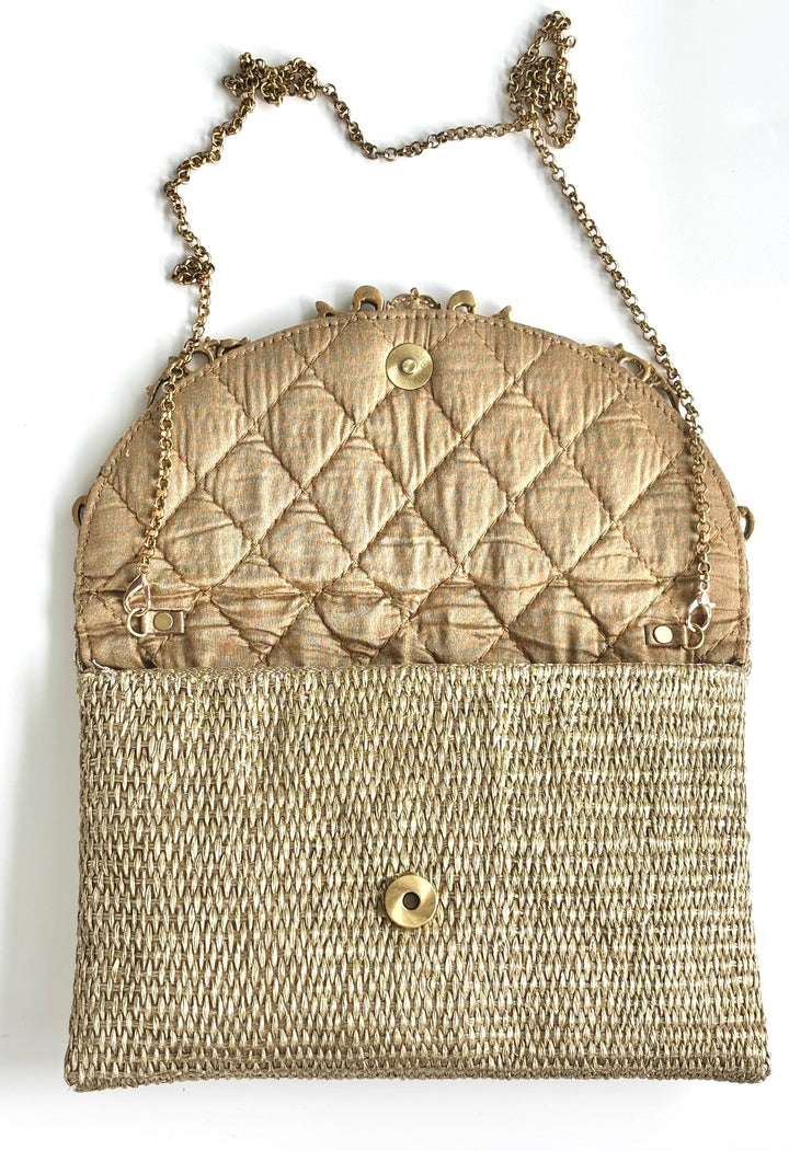 THE FIORA CLUTCH