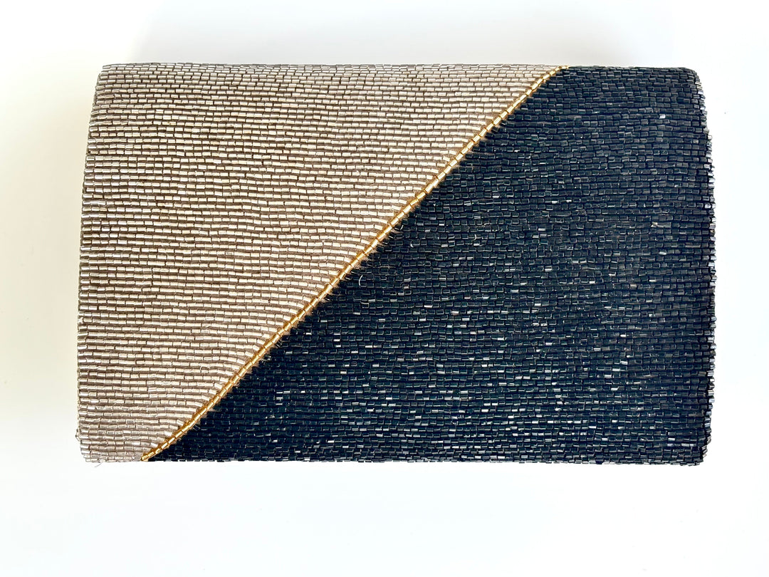 THE SAARINEN CLUTCH
