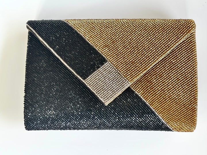 THE SAARINEN CLUTCH