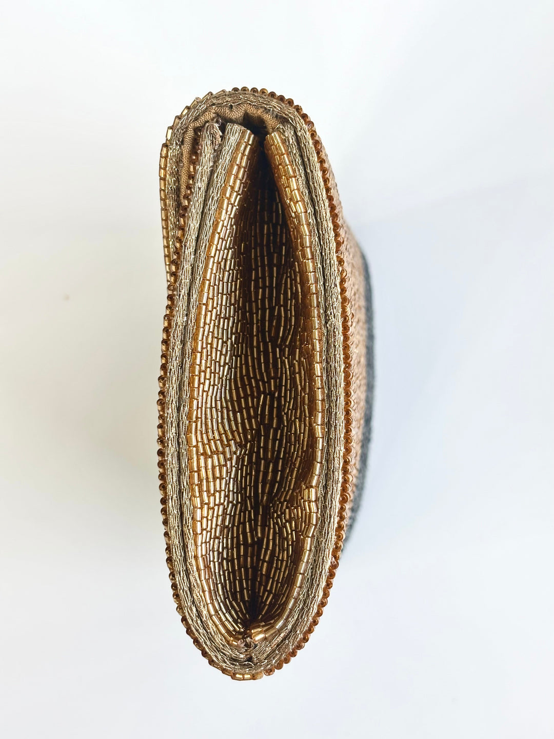 THE SAARINEN CLUTCH