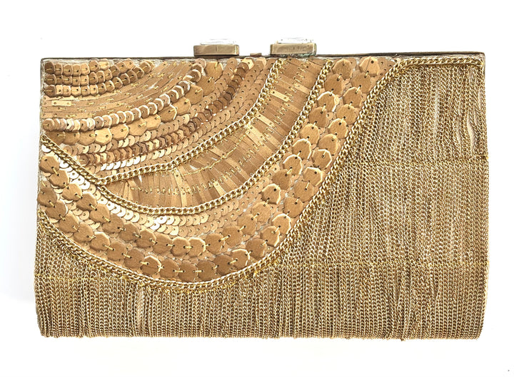 THE ARCHE CLUTCH