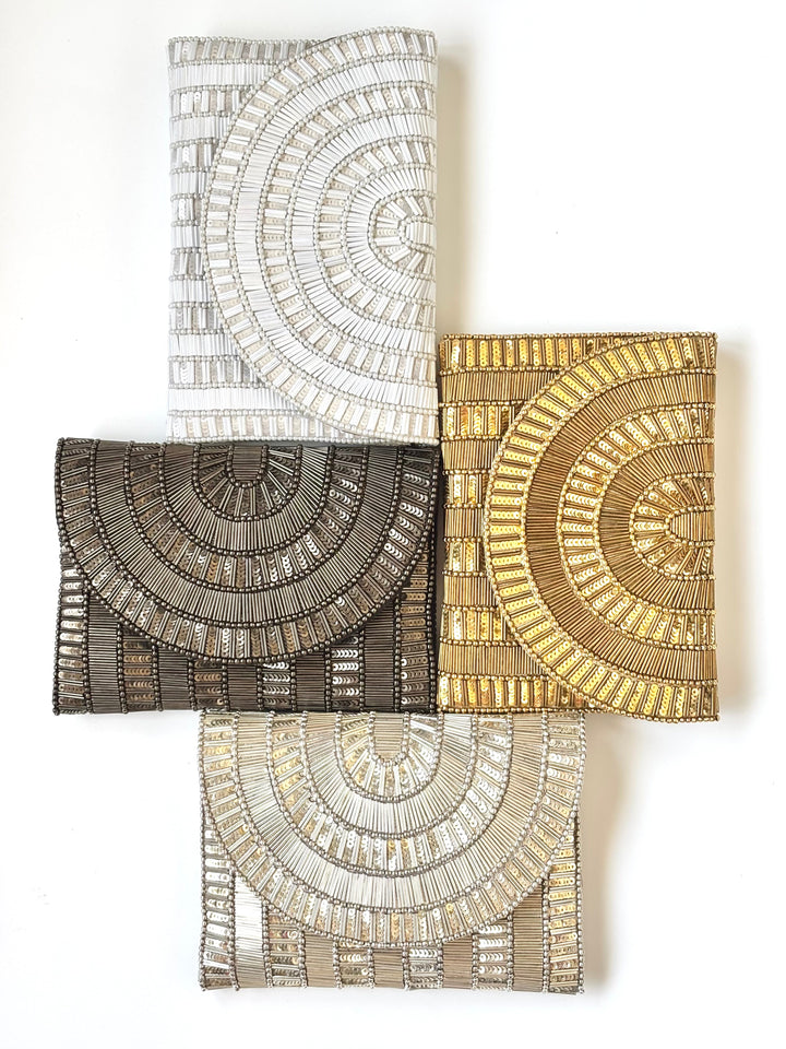 THE SOLEIL CLUTCH