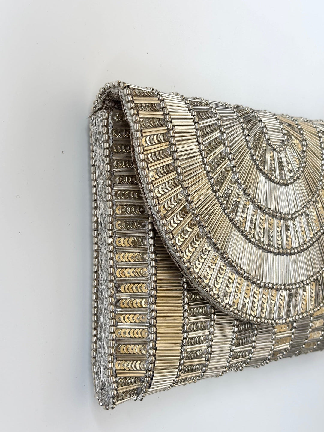 THE SOLEIL CLUTCH