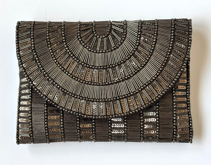 THE SOLEIL CLUTCH