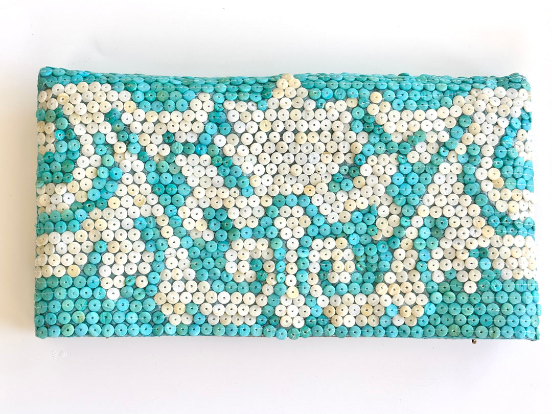 THE CALYPSO CLUTCH